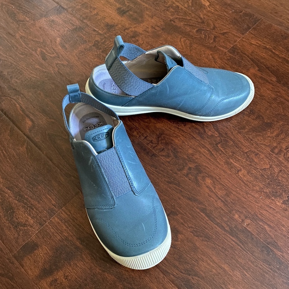 Keen Lorelai II Blue Leather Slip-On Sneakers Sling Back Size 9.5